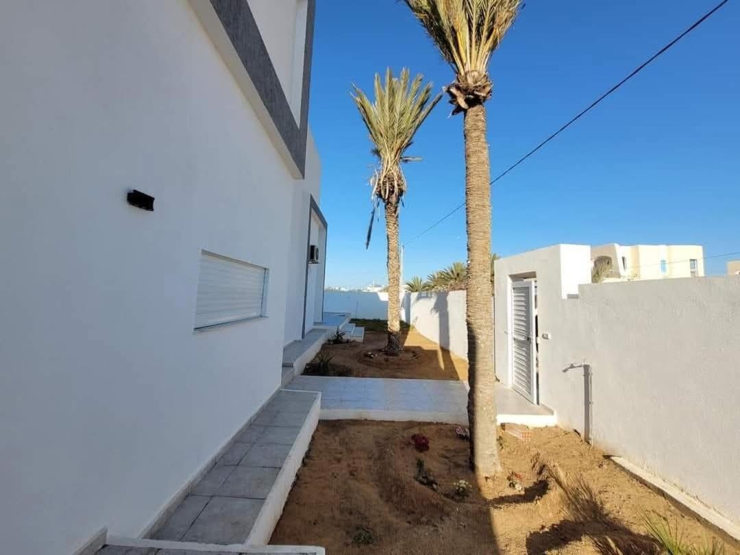 Radisson Vu De Villa *